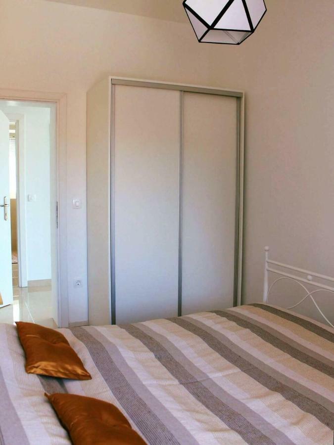 Ruza 2 Apartment Opric